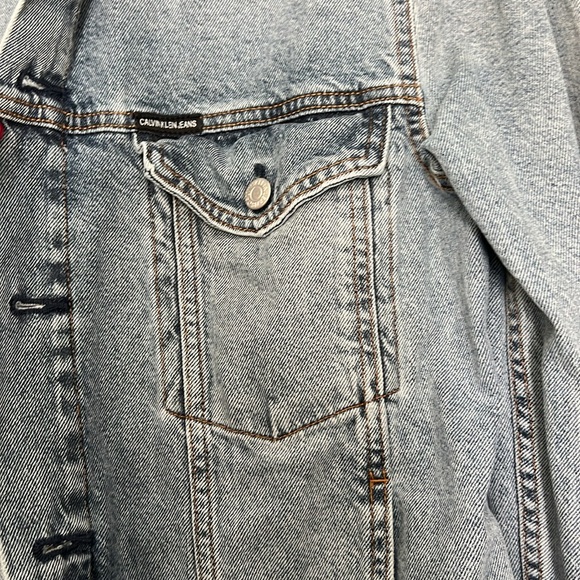 Jacket - Picture 3 of 4